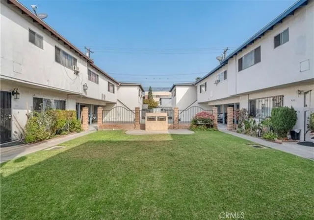 Photo 2 of Condo for sale at 6021 Gage #4, Bell Gardens, CA 90201 | MLS# CV26024557 | Listing updated on 2026-09-14