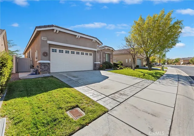 Photo 2 of Sale Pending at 10509 Lanigan Rd, Apple Valley, CA 92308 | MLS# IV26033939 | Listing updated on 2026-09-14
