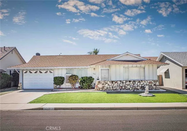 Photo 1 of Single family home for sale at 1461 Amberwood, Hemet, CA 92543 | MLS# SW26036412 | Listing updated on 2026-09-15