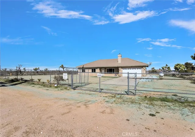 Photo 2 of Single family home for sale at 8720 Greasewood Ln, Victorville, CA 92392 | MLS# HD26038330 | Listing updated on 2026-09-14