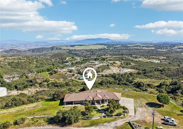 Photo 1 of Single family home for sale at 40000 Valle Vista, Murrieta, CA 92562 | MLS# OC26042500 | Listing updated on 2026-09-14