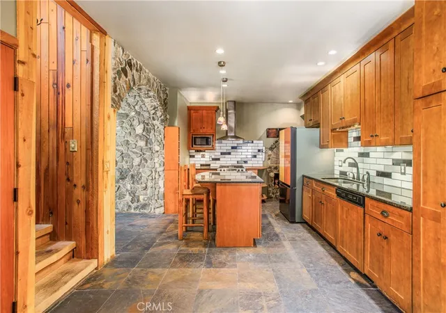 Photo 4 of Single family home for sale at 9323 Cedar Dr, Forest Falls, CA 92339 | MLS# IG26045004 | Listing updated on 2026-09-25