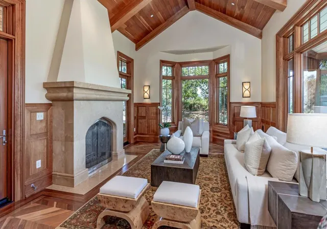Photo 3 of Single family home for sale at 1 Redberry, Portola Valley, CA 94028 | MLS# ML82036782 | Listing updated on 2026-09-14