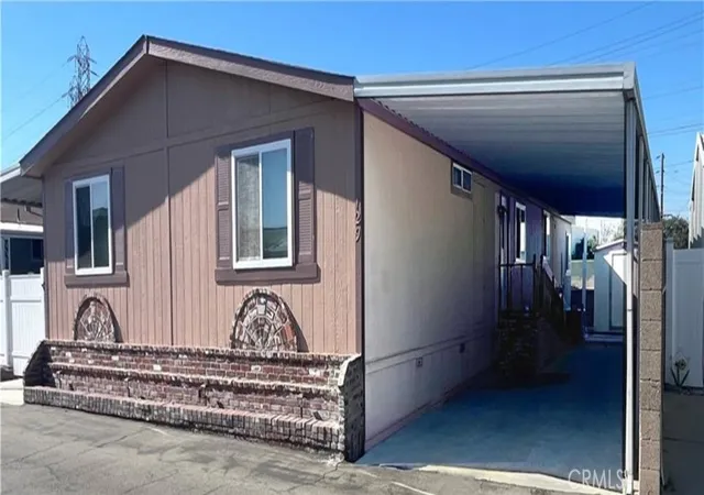 Photo 1 of Manufactured home for sale at 10800 Dale Ave #129, Stanton, CA 90680 | MLS# PW26047906 | Listing updated on 2026-09-19