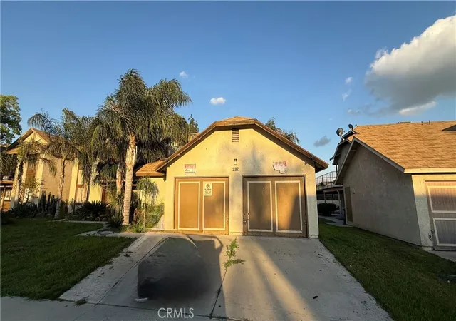 Photo 2 of Multi family home for sale at 2712 Morin Ct, Bakersfield, CA 93304 | MLS# FR26050185 | Listing updated on 2026-09-15