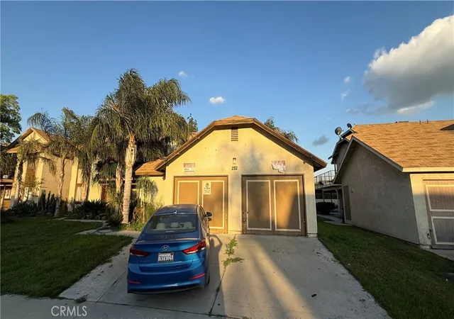 Photo 3 of Multi family home for sale at 2712 Morin Ct, Bakersfield, CA 93304 | MLS# FR26050185 | Listing updated on 2026-09-15