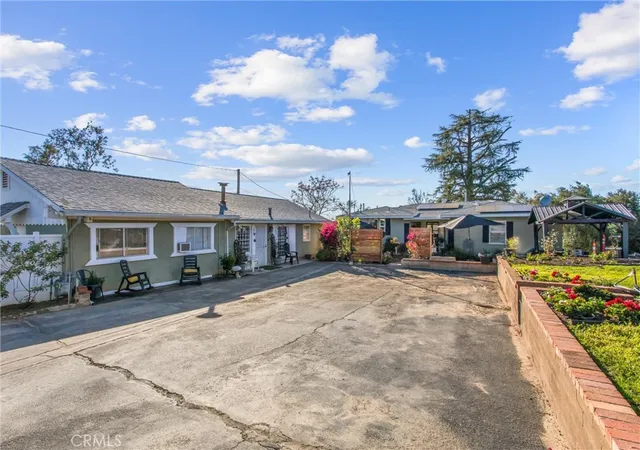 Listing Photo 5 - Condo for sale in building located at 33574 Washington Dr, Yucaipa, CA 92399