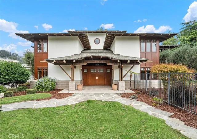 Photo 2 of Single family home for sale at 2540 Crow Ft Ln, Diamond Bar, CA 91765 | MLS# PF26051927 | Listing updated on 2026-09-15