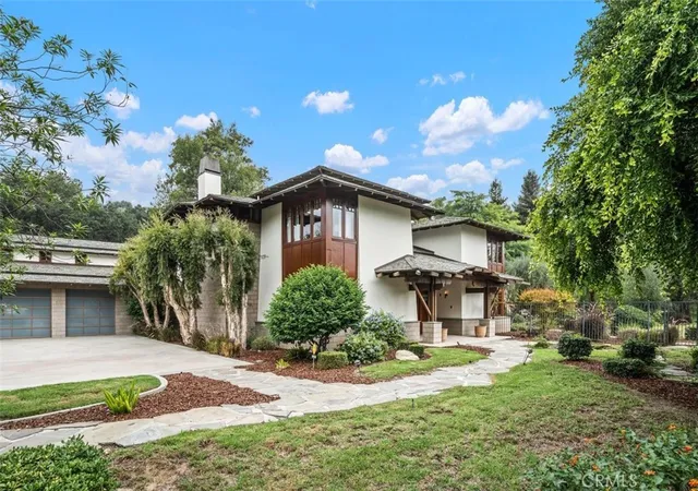 Photo 3 of Single family home for sale at 2540 Crow Ft Ln, Diamond Bar, CA 91765 | MLS# PF26051927 | Listing updated on 2026-09-15