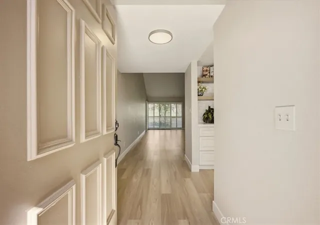 Listing Photo 4 - Condo for sale in building located at 1015 Pebble Bch, Upland, CA 91784