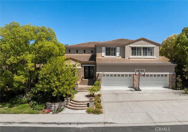 Photo 3 of Single family home for sale at 3302 Van Allen Pl, Topanga, CA 90290 | MLS# PW26052676 | Listing updated on 2026-09-14