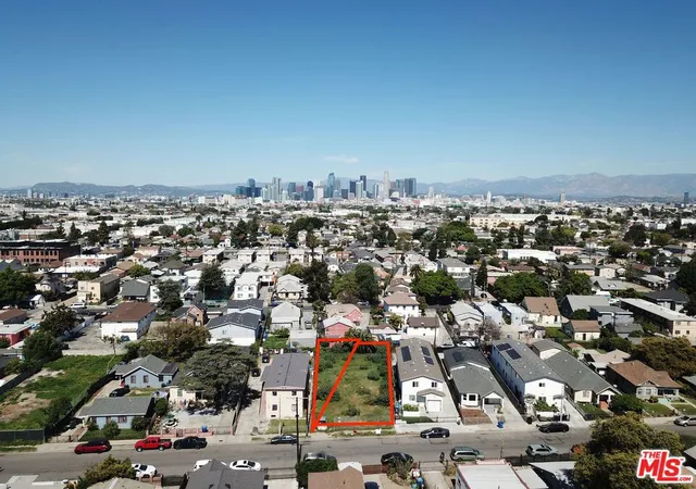 Photo 3 of Land for sale at 715 E 41st Place, Los Angeles, CA 90011 | MLS# 26664257 | Listing updated on 2026-09-14