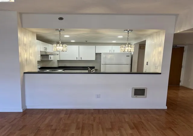 Photo 3 of Condo for sale at 988 Franklin St #601, Oakland, CA 94607 | MLS# 41127199 | Listing updated on 2026-09-15