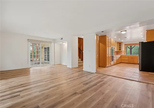 Photo 4 of Single family home for sale at 7254 Studio Rd, Canoga Park, CA 91304 | MLS# SR26055676 | Listing updated on 2026-09-15