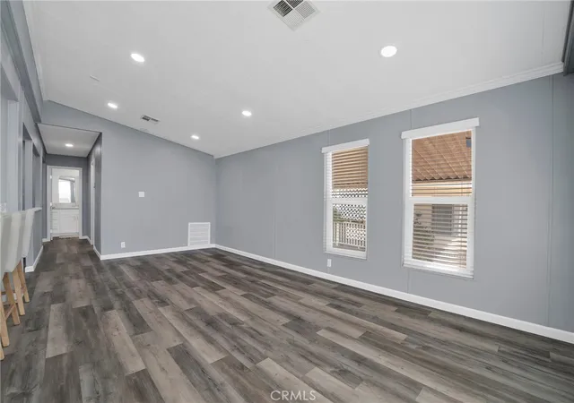 Photo 3 of Manufactured home for sale at 24303 Woolsey Cyn Rd #85, Canoga Park, CA 91304 | MLS# SR26058874 | Listing updated on 2026-09-15