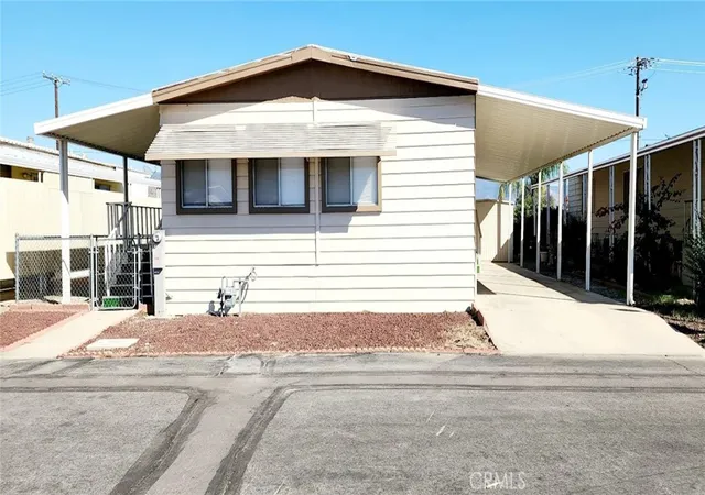 Photo 1 of Manufactured home for sale at 655 E Main #62, San Jacinto, CA 92583 | MLS# CV26059522 | Listing updated on 2026-09-14