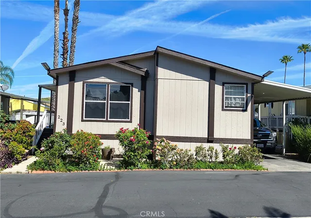Manufactured home for sale at 20401 Soledad Cyn Rd #223, Canyon Country, CA 91351 | MLS# SB26061513