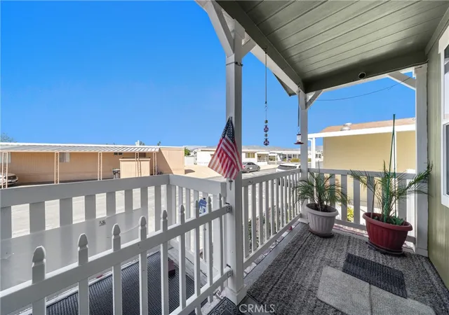 Photo 2 of Sale Pending at 2205 W Acacia Ave #163, Hemet, CA 92545 | MLS# SW26060973 | Listing updated on 2026-09-15