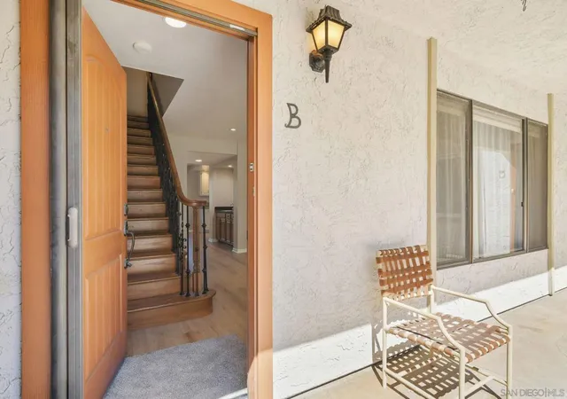 Photo 3 of Sale Pending at 835 East Ave #B, Coronado, CA 92118 | MLS# 260006819SD | Listing updated on 2026-09-14