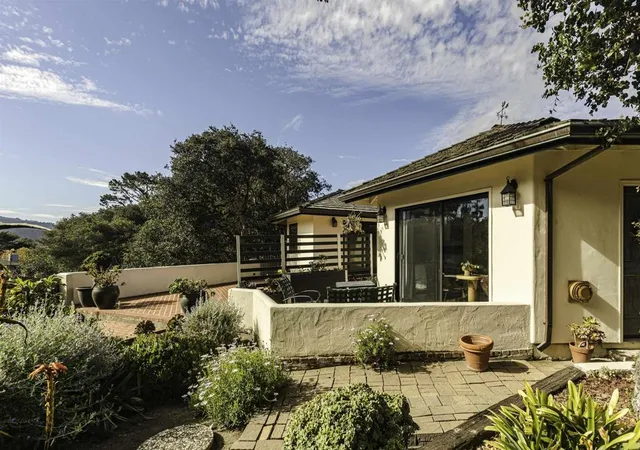 Photo 2 of Single family home for sale at 3540 Oak Pl, Carmel, CA 93923 | MLS# NDP2602838 | Listing updated on 2026-09-15