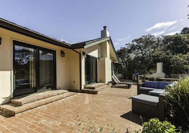 Photo 3 of Single family home for sale at 3540 Oak Pl, Carmel, CA 93923 | MLS# NDP2602838 | Listing updated on 2026-09-15
