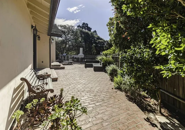 Photo 4 of Single family home for sale at 3540 Oak Pl, Carmel, CA 93923 | MLS# NDP2602838 | Listing updated on 2026-09-15