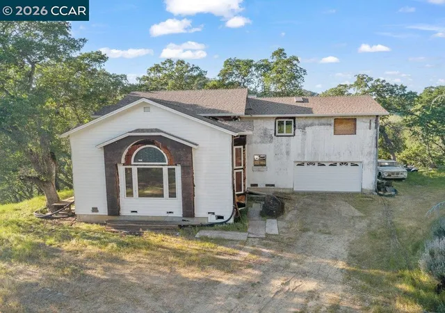 Photo 1 of Single family home for sale at 98 Oak Springs Dr, Napa, CA 94558 | MLS# 41128917 | Listing updated on 2026-09-15