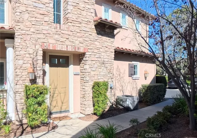 Photo 1 of Sale Pending at 23808 Toscana #28039, Valencia, CA 91354 | MLS# SR26068225 | Listing updated on 2026-09-14