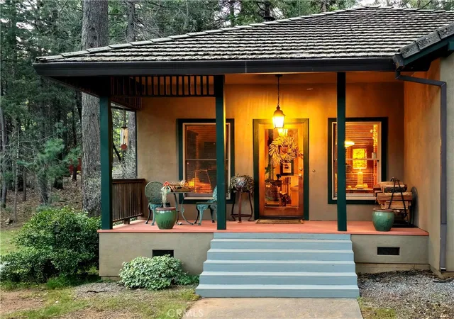 Photo 3 of Single family home for sale at 62 Holw Oak Ln, Chico, CA 95973 | MLS# SN26065080 | Listing updated on 2026-09-15