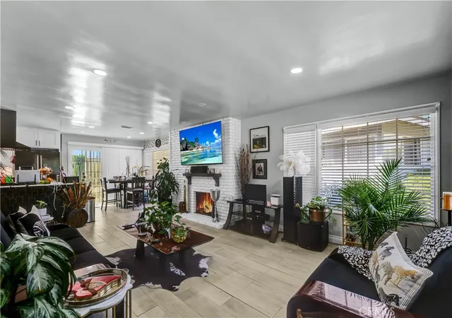 Photo 4 of Single family home for sale at 3965 N Marshall, Long Beach, CA 90807 | MLS# RS26071991 | Listing updated on 2026-09-15