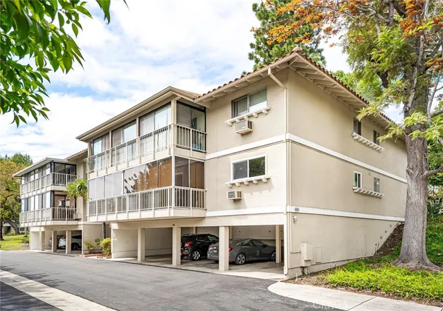 Photo 2 of Condo for sale at 812 A Ronda Mendoza, Laguna Woods, CA 92637 | MLS# OC26072213 | Listing updated on 2026-09-14