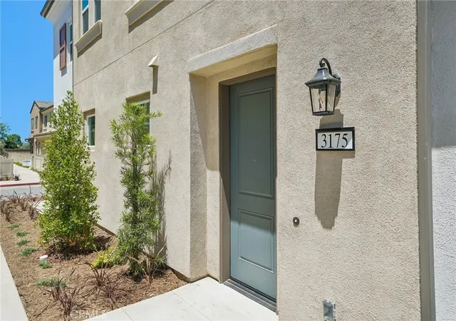 Photo 3 of Sale Pending at 3175 Teralina Cir, Riverside, CA 92503 | MLS# CV26072603 | Listing updated on 2026-09-28