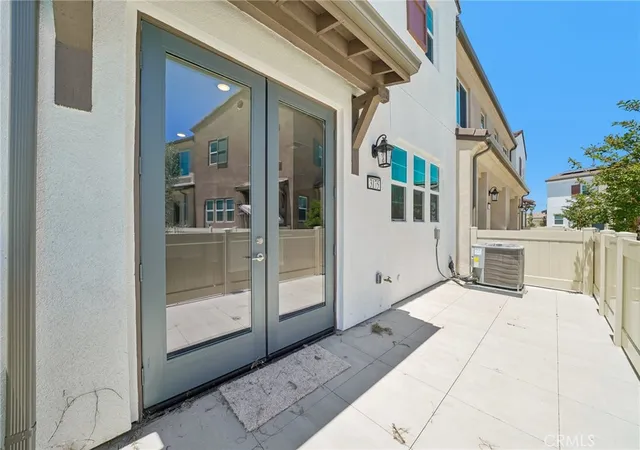 Photo 4 of Sale Pending at 3175 Teralina Cir, Riverside, CA 92503 | MLS# CV26072603 | Listing updated on 2026-09-28