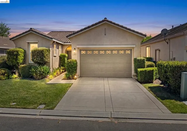 Photo 1 of Single family home for sale at 1063 Waterwood Dr, Rio Vista, CA 94571 | MLS# 41130047 | Listing updated on 2026-09-15