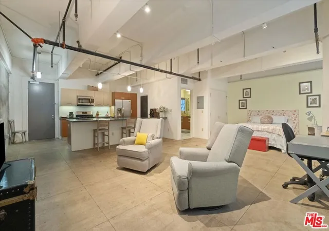 Photo 2 of Condo for sale at 746 S Los Angeles St #403, Los Angeles, CA 90014 | MLS# 26677649 | Listing updated on 2026-09-14