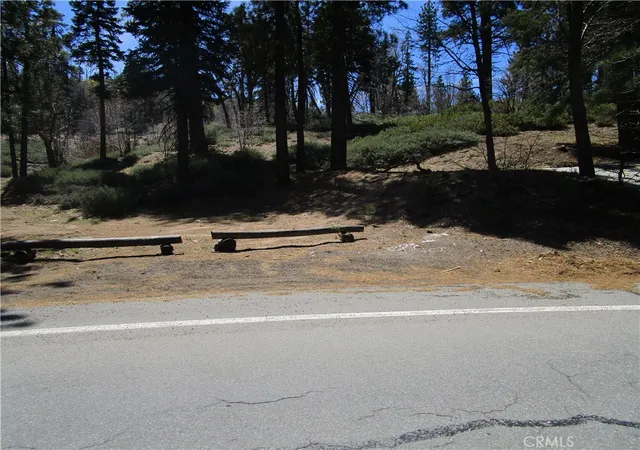 Photo 4 of Land for sale at 0 Green Valley Lake Dr, Green Valley Lake, CA 92341 | MLS# IV26076330 | Listing updated on 2026-09-15