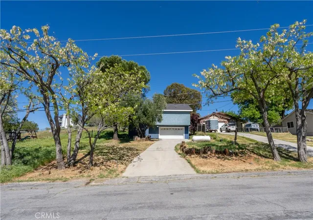 Photo 27 of Single family home for sale at 42640 Ranch Clb, Lake Hughes, CA 93532 | MLS# SR26077437 | Listing updated on 2026-09-21