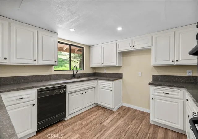 Photo 1 of Single family home for sale at 29570 Butterfield, Tehachapi, CA 93561 | MLS# BB26079362 | Listing updated on 2026-09-29