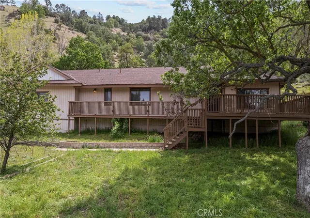 Photo 2 of Single family home for sale at 29570 Butterfield, Tehachapi, CA 93561 | MLS# BB26079362 | Listing updated on 2026-09-15