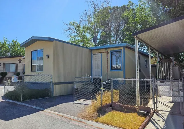 Photo 2 of Sale Pending at 45800 Challenger Way #251, Lancaster, CA 93535 | MLS# SR26079432 | Listing updated on 2026-09-14