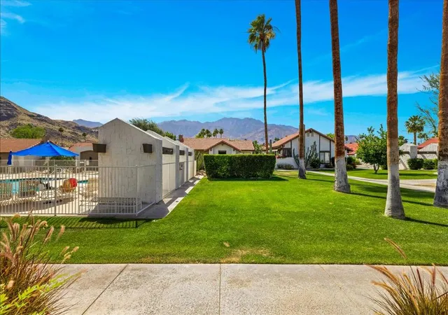 Photo 3 of Condo for sale at 2389 E Miramonte Cir #B, Palm Springs, CA 92264 | MLS# 219146626PS | Listing updated on 2026-09-15