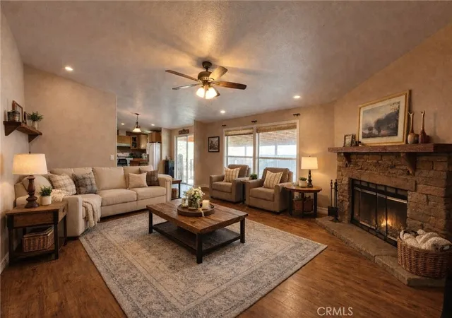 Photo 4 of Manufactured home for sale at 10133 Olivine, Victorville, CA 92392 | MLS# CV26082700 | Listing updated on 2026-09-29