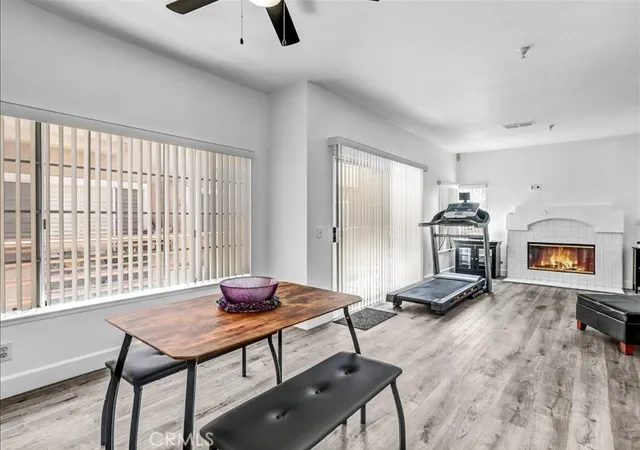Listing Photo 5 - Condo for sale in building located at 14053 Lemoli, Hawthorne, CA 90250