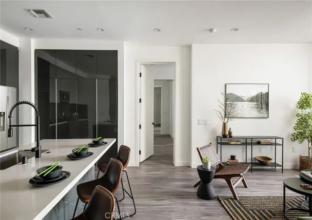 Photo 3 of Condo for sale at 118 Astronaut Ellison S Onizuka St #206, Los Angeles, CA 90012 | MLS# PF26085894 | Listing updated on 2026-09-14