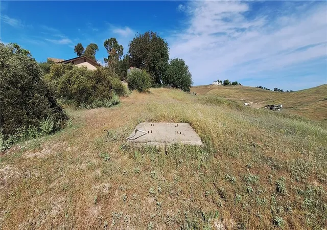Photo 4 of Land for sale at 4286 E Highway 41, Templeton, CA 93465 | MLS# NS26085170 | Listing updated on 2026-09-15