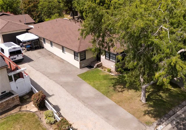 Photo 4 of Single family home for sale at 23211 Doris, Torrance, CA 90505 | MLS# BB26074933 | Listing updated on 2026-09-19