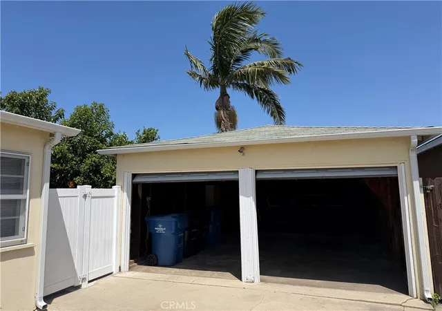 Listing Photo 4 - Condo for sale in building located at 323 Elm, Inglewood, CA 90301