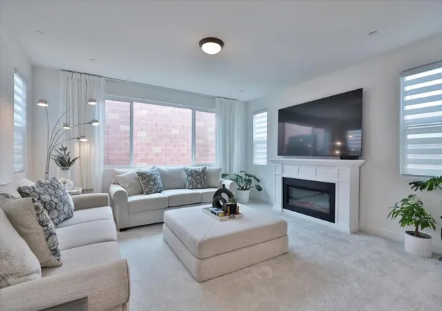 Photo 4 of Single family home for sale at 12825 Tower Beach Way, Rancho Cordova, CA 95742 | MLS# ML82044710 | Listing updated on 2026-09-14
