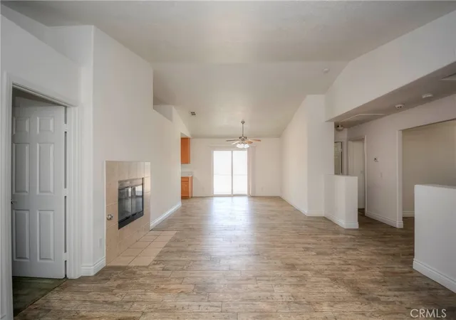 Photo 4 of Sale Pending at 13291 Great Fls, Victorville, CA 92395 | MLS# IG26089713 | Listing updated on 2026-09-14