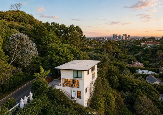 Photo 1 of Single family home for sale at 1311 Braeridge Dr, Beverly Hills, CA 90210 | MLS# FR26088726 | Listing updated on 2026-09-14
